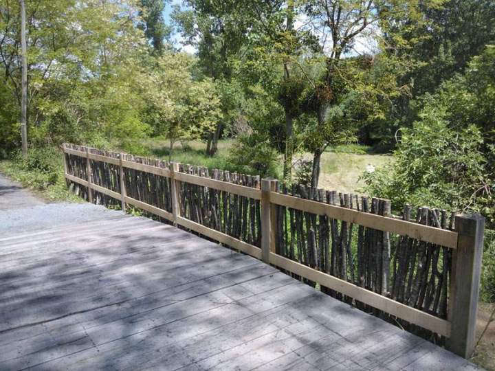 Pont et rambarde en bois Bressuire