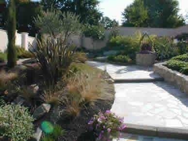 Jardin et allée Bressuire