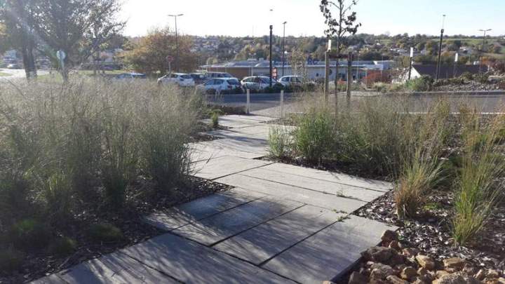 Espace extérieur Point Ouit Bressuire