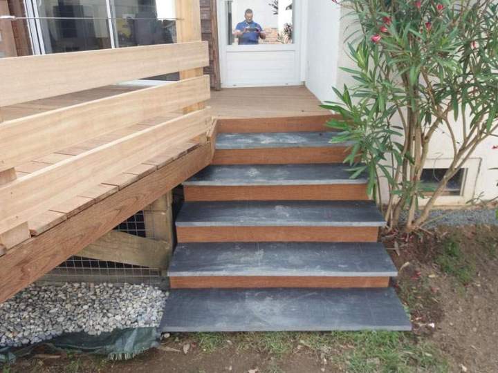 Création terrasse et escalier en bois et carrelé Bressuire