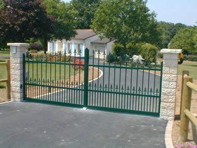 Portail stylé vert Bressuire