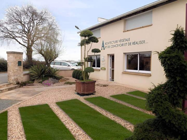 Végétalisation espace extérieur Bressuire 
